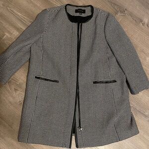 Ann Taylor new Women's Black and White Houndstooth Coat xl